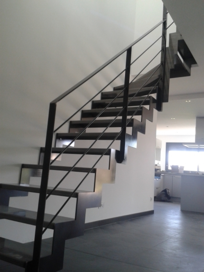 Rs Inox Agenceur Metallerie Rennes ESCALIER A CREMAILLERE 1