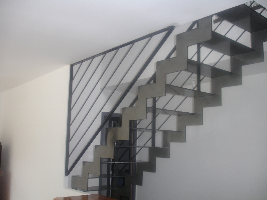 Rs Inox Agenceur Metallerie Rennes ESCALIER A CREMAILLERE 12