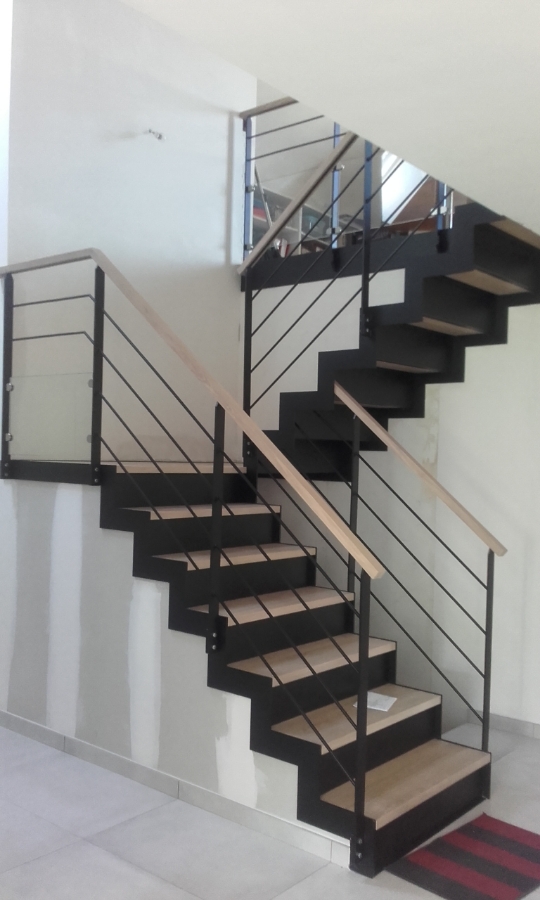 Rs Inox Agenceur Metallerie Rennes ESCALIER A CREMAILLERE 4