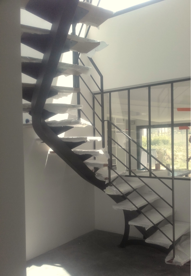 Rs Inox Agenceur Metallerie Rennes ESCALIER DEBILLARDE 2