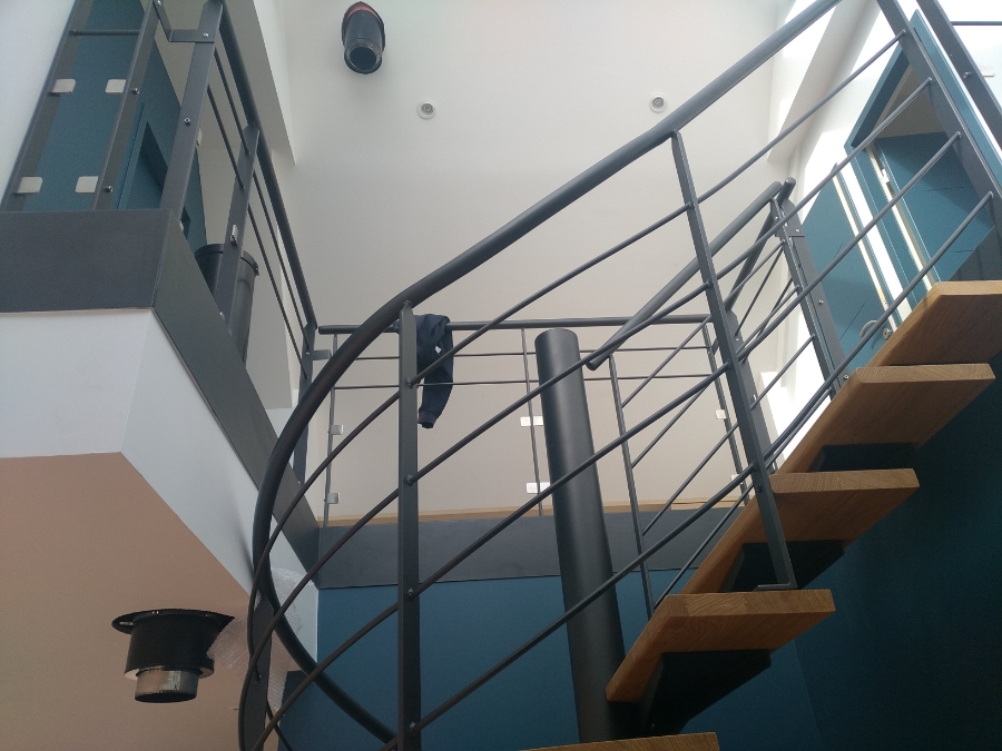 Rs Inox Agenceur Metallerie Rennes ESCALIER HELICOIDALE 11