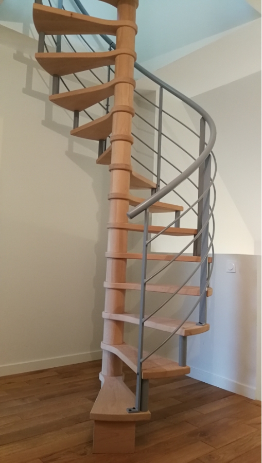 Rs Inox Agenceur Metallerie Rennes ESCALIER HELICOIDALE 14