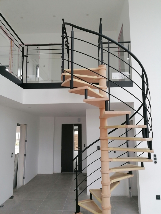 Rs Inox Agenceur Metallerie Rennes ESCALIER HELICOIDALE 21