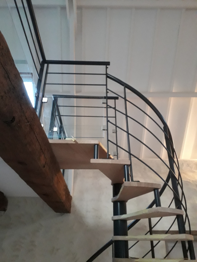 Rs Inox Agenceur Metallerie Rennes ESCALIER HELICOIDALE 5