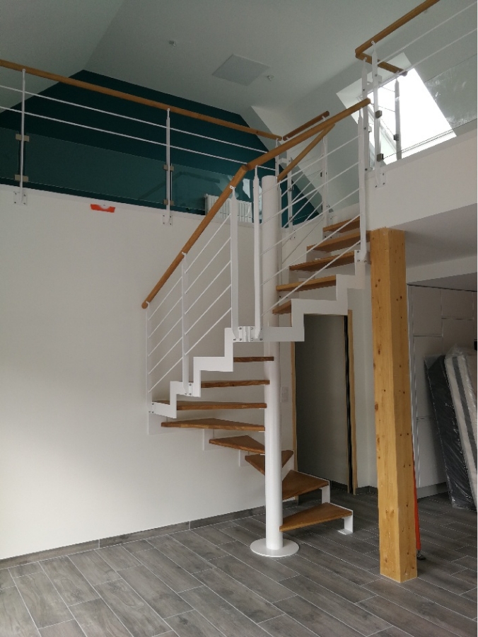 Rs Inox Agenceur Metallerie Rennes ESCALIER HELICOIDALE 7