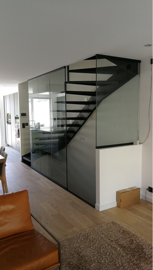 Rs Inox Agenceur Metallerie Rennes ESCALIER SUSPENDU 5