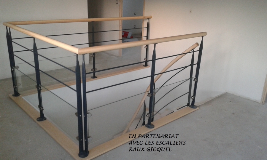 Rs Inox Agenceur Metallerie Rennes GARDE CORPS MEZZANINE ETAGE 7